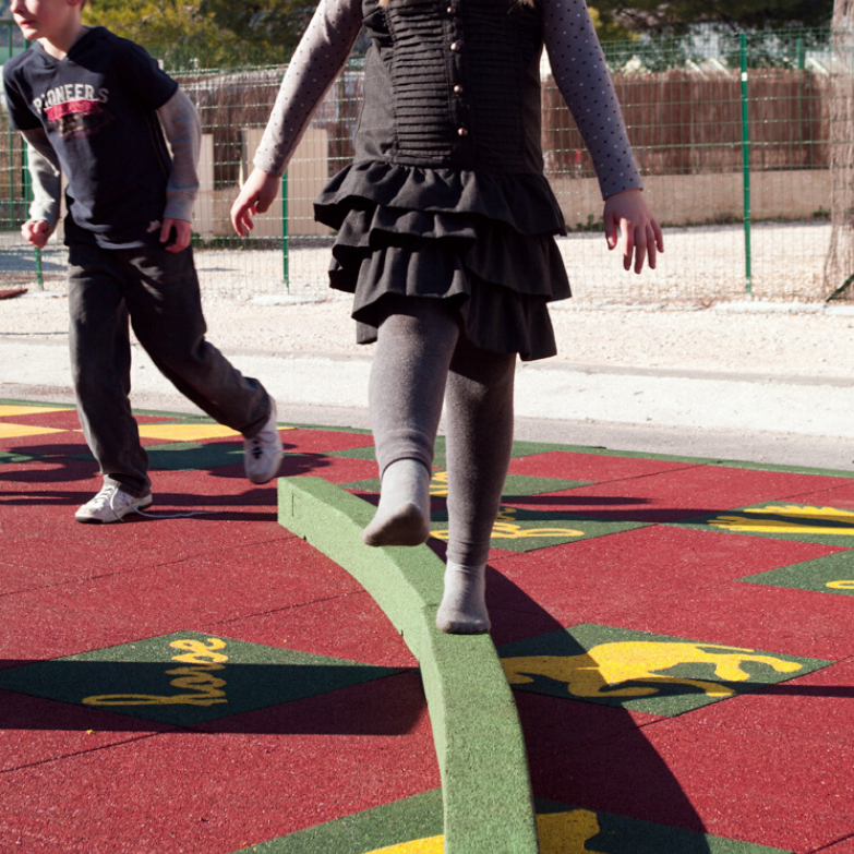 Poutres d'équilibre en caoutchouc - Hexdalle® PE150 – Image 2